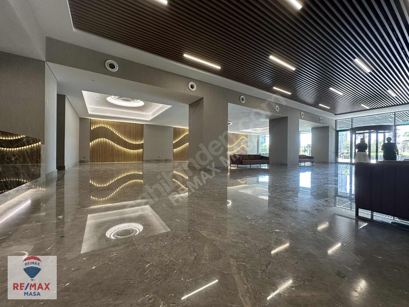 Remax Masa Ataşehir Modern 1+1 Kiralık Balkonlu 40.kat Daire — fotoğraf 7