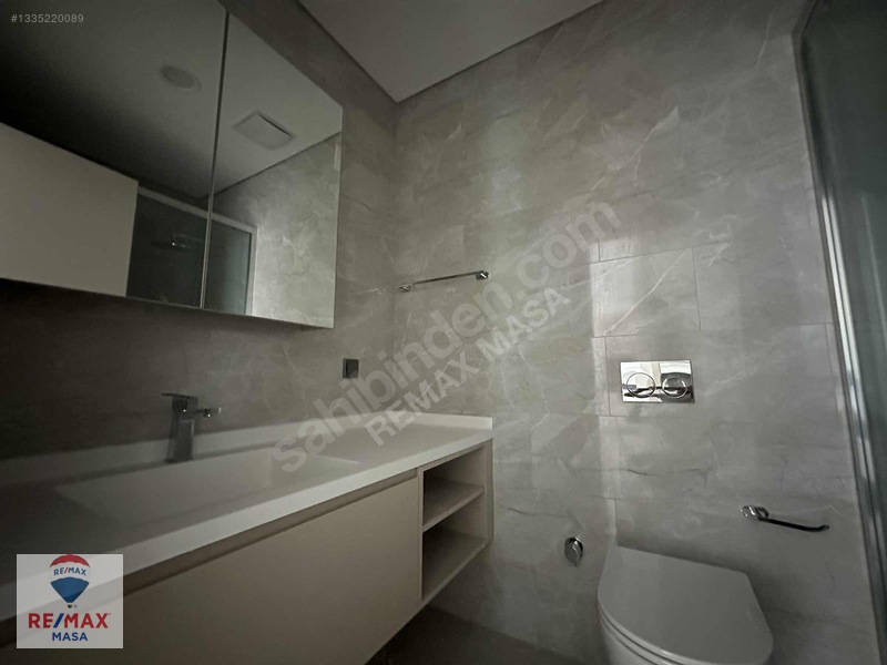 Remax Masa Ataşehir Modern 1+1 Kiralık Balkonlu 40.kat Daire — fotoğraf 18