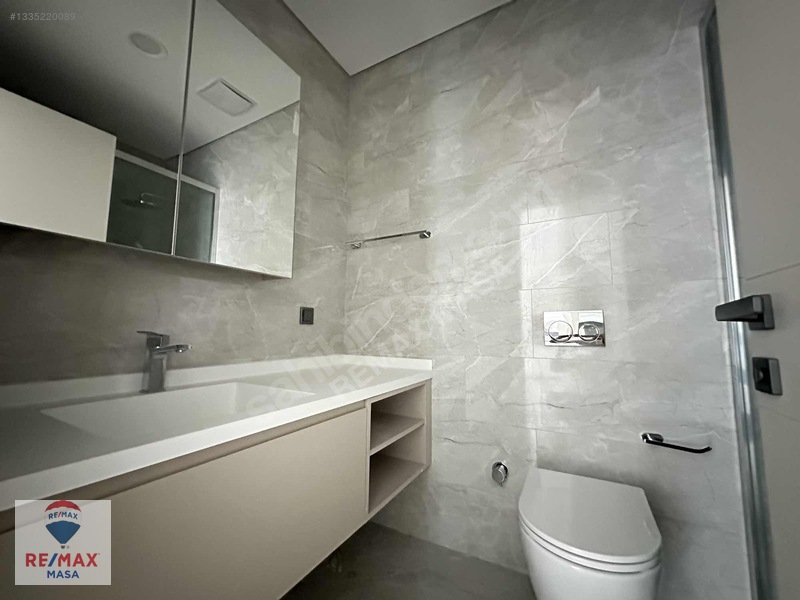 Remax Masa Ataşehir Modern 1+1 Kiralık Balkonlu 40.kat Daire — fotoğraf 19
