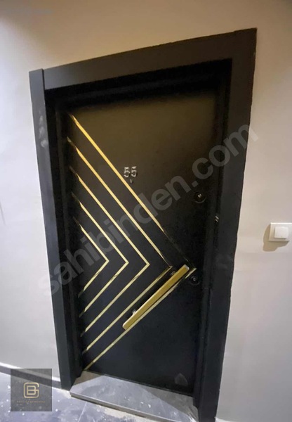 Unicenter Sitesinde Cadde Cepheli Geniş Metrajlı 1+1 — fotoğraf 4