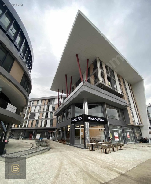 Unicenter Sitesinde Cadde Cepheli Geniş Metrajlı 1+1 — fotoğraf 5