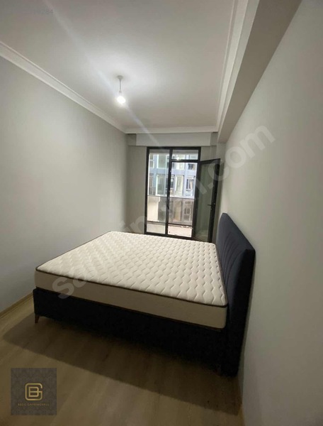 Unicenter Sitesinde Cadde Cepheli Geniş Metrajlı 1+1 — fotoğraf 6