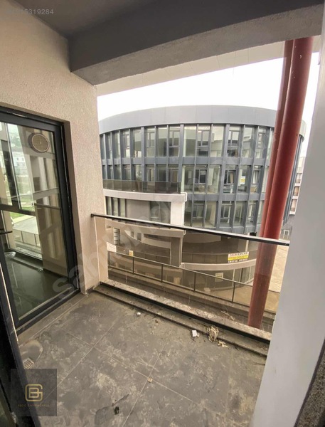 Unicenter Sitesinde Cadde Cepheli Geniş Metrajlı 1+1 — fotoğraf 7