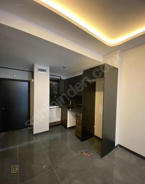 Unicenter Sitesinde Cadde Cepheli Geniş Metrajlı 1+1 — fotoğraf 11