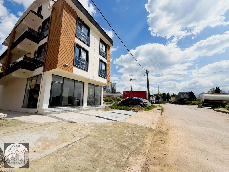 Acil Satılık Sıfır 100 M² Ticari Dükkan - Yatırımlık — fotoğraf 2