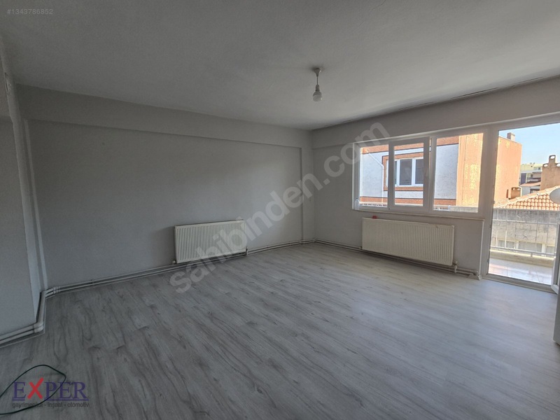 Hürriyet Mah 3+1 Doğalgazlı 4.kat Merkezde Kiralık Daire — fotoğraf 3