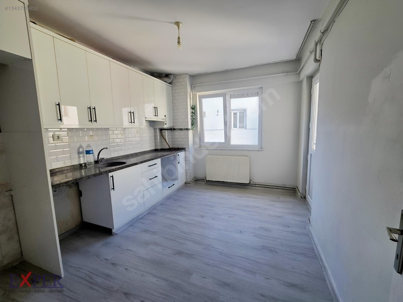 Hürriyet Mah 3+1 Doğalgazlı 4.kat Merkezde Kiralık Daire — fotoğraf 11