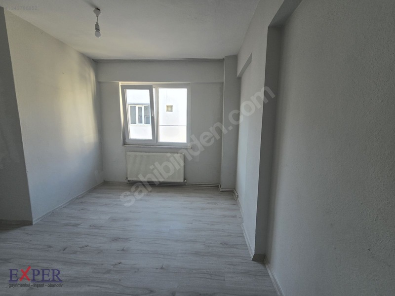 Hürriyet Mah 3+1 Doğalgazlı 4.kat Merkezde Kiralık Daire — fotoğraf 17