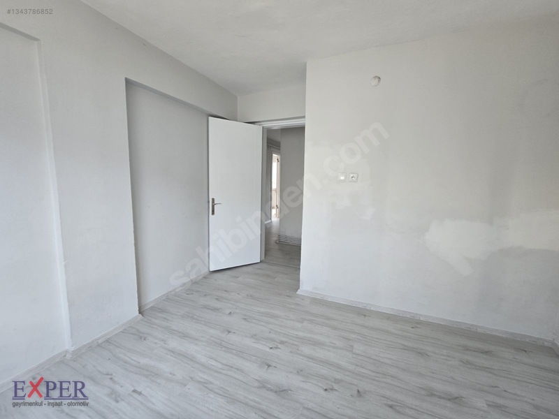 Hürriyet Mah 3+1 Doğalgazlı 4.kat Merkezde Kiralık Daire — fotoğraf 19