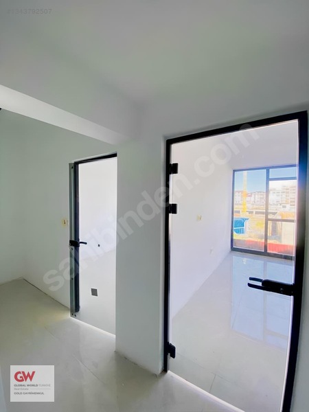 Selimiyede Merkezi Lokasyonda 1+1 Kiralık Ofis/büro — fotoğraf 5