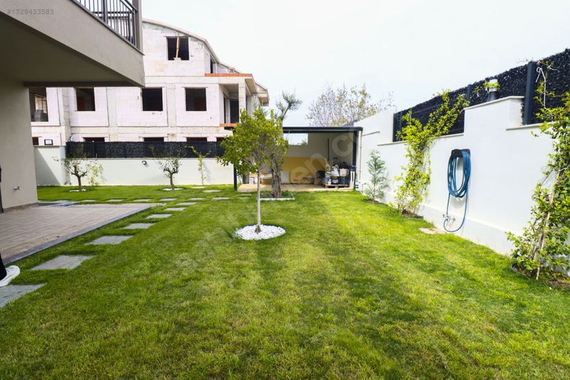 G.yeşilöz'den Antalya Merkeze En Yakın Büyük Bahçeli 330m2 — fotoğraf 6