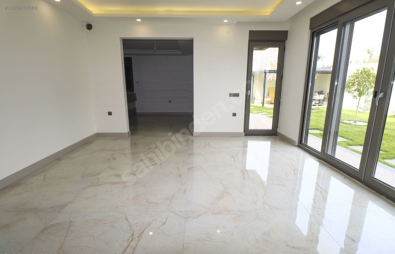 G.yeşilöz'den Antalya Merkeze En Yakın Büyük Bahçeli 330m2 — fotoğraf 11
