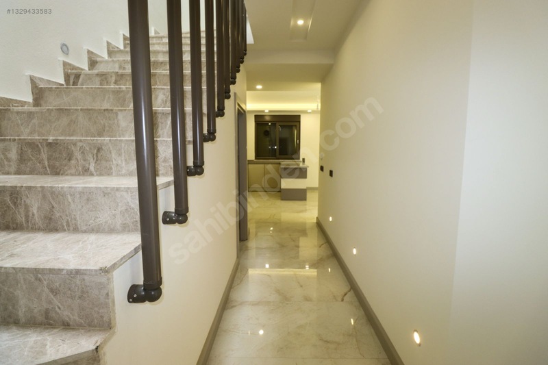 G.yeşilöz'den Antalya Merkeze En Yakın Büyük Bahçeli 330m2 — fotoğraf 15
