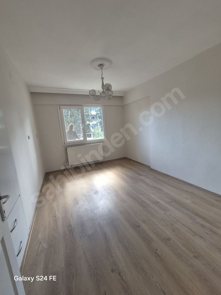 Bornova Erzene Mah.kiralık 3+1 Daire — fotoğraf 9