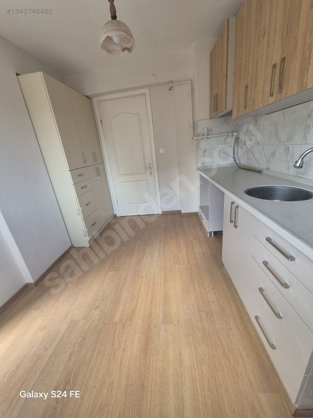 Bornova Erzene Mah.kiralık 3+1 Daire — fotoğraf 31