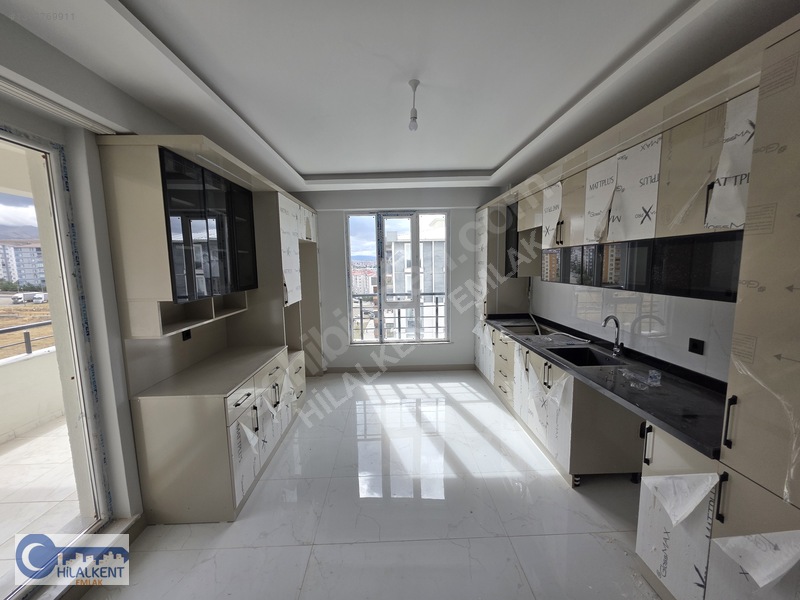 Her Detayında Şıklık Özel Konumda 3+1 Kiralık Daire