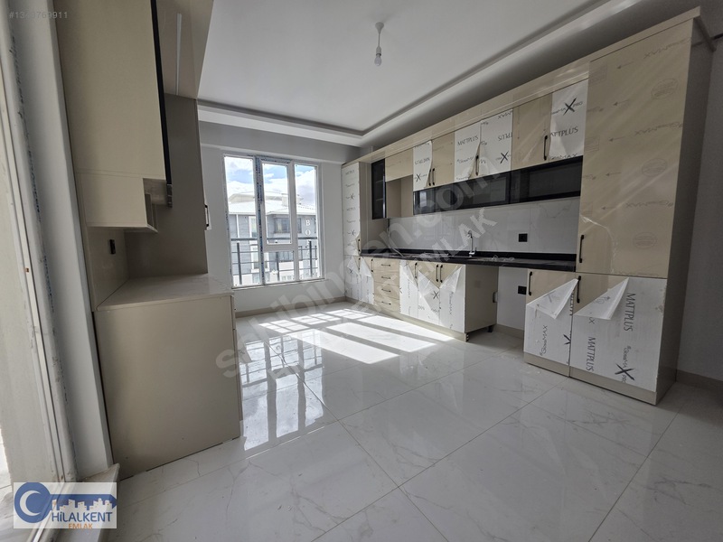 Her Detayında Şıklık Özel Konumda 3+1 Kiralık Daire — fotoğraf 3