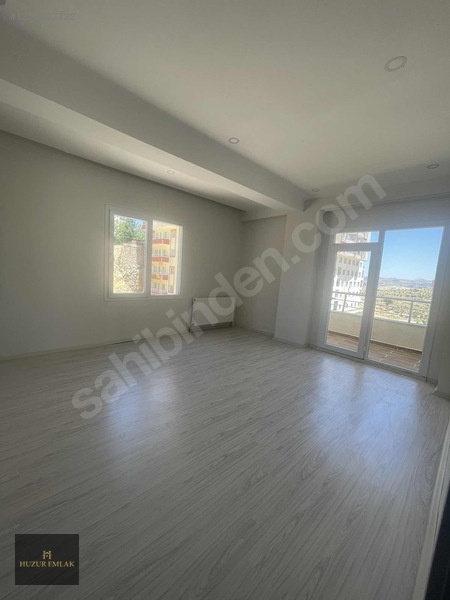 Mardin Huzur Emlak'tan Belediye Garajı Yanı Kiralık 2+1 Daire — fotoğraf 8