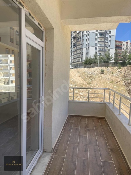 Mardin Huzur Emlak'tan Belediye Garajı Yanı Kiralık 2+1 Daire — fotoğraf 16