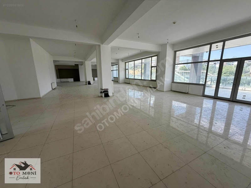 Kuzeykent'te 650 Ve 550m2 Ayrı Girişli Kiralık İş Yerleri — fotoğraf 8