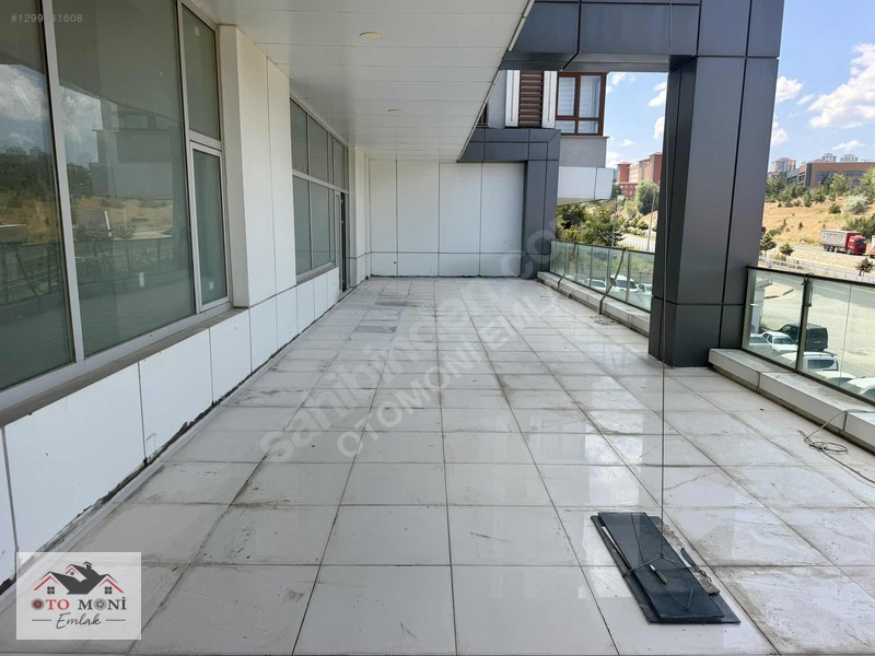 Kuzeykent'te 650 Ve 550m2 Ayrı Girişli Kiralık İş Yerleri — fotoğraf 19