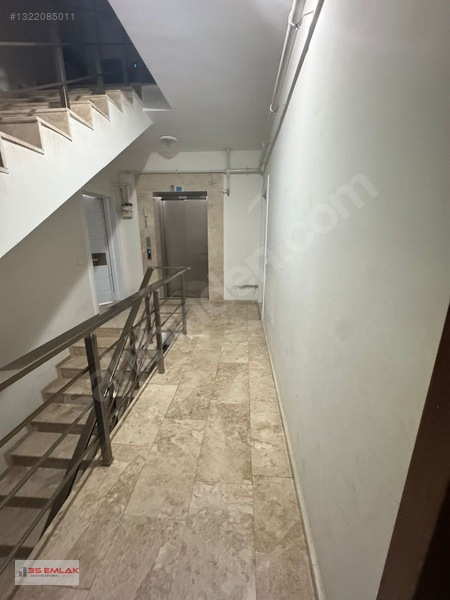 Doğalgazlı Balkonlu Full Park Manzaralı Eşyalı Satılık 2+1 — fotoğraf 26