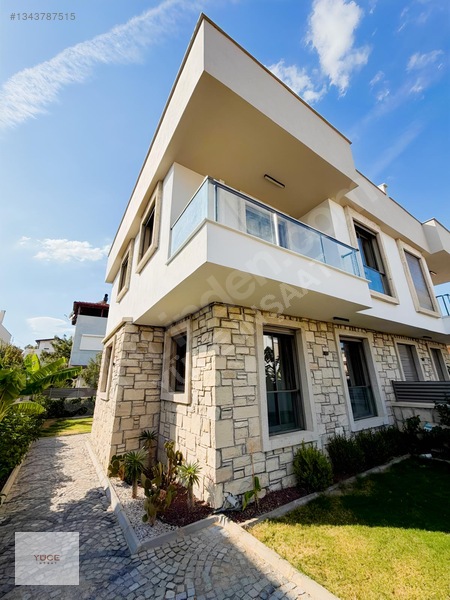 Seferihisar'da Denize 150 Mt 3+1 Satılık Villa Oturmaya Hazır — fotoğraf 5