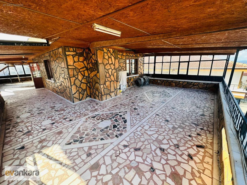 Beşikkayada Cadde Yakını, İçi Yapılı, 350m2, Geniş Teraslı 5+1 — fotoğraf 35