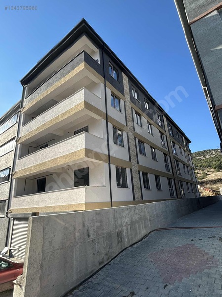 4.Eylül Mahallesi Muammer Aksoy Caddesi Üzeri Sıfır 2+1