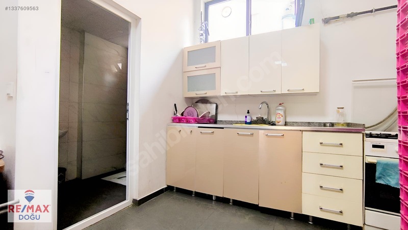 Re/max Doğu'dan Şehir Hastanesi Karşısı Devren Cafe/tatlıcı — fotoğraf 9