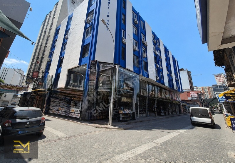 Emlak Markası'ndan Çınarlı İş Hanı'nda 1+1 Cazip Ofis Büro!!