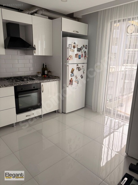 Havuzlu Sitede Lüks Satılık 3+1!! — fotoğraf 18