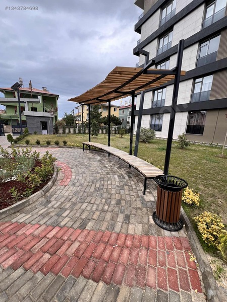 Gül Gayrimenkulden Titanyum Evlerinde Bahçe Katı 4+1