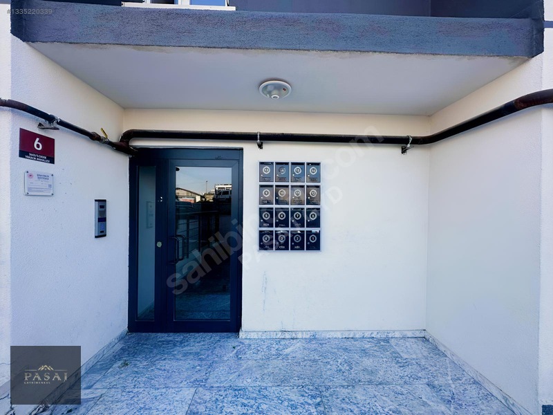 Pasajdan Yakacık Bulvar Cepheli Geniş Yaşam Alanı 3+1 Kiralık — fotoğraf 6