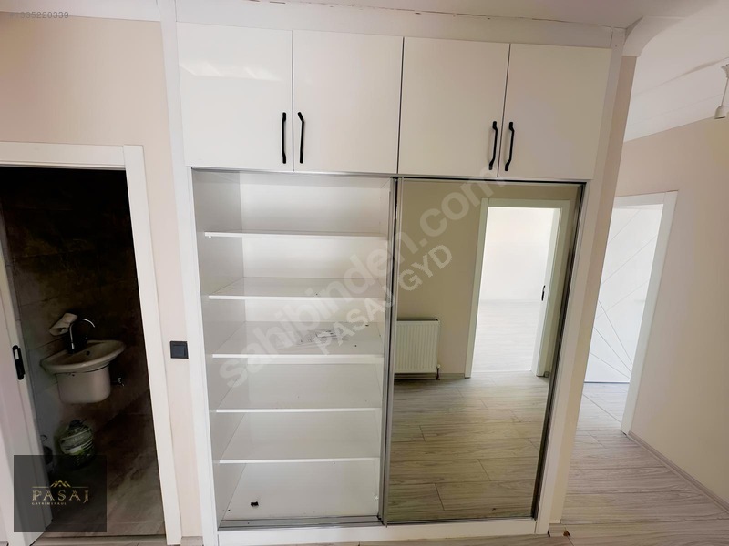 Pasajdan Yakacık Bulvar Cepheli Geniş Yaşam Alanı 3+1 Kiralık — fotoğraf 15