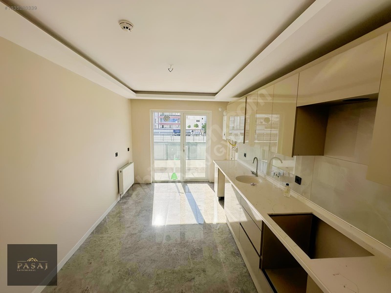 Pasajdan Yakacık Bulvar Cepheli Geniş Yaşam Alanı 3+1 Kiralık — fotoğraf 17