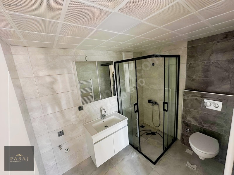 Pasajdan Yakacık Bulvar Cepheli Geniş Yaşam Alanı 3+1 Kiralık — fotoğraf 25