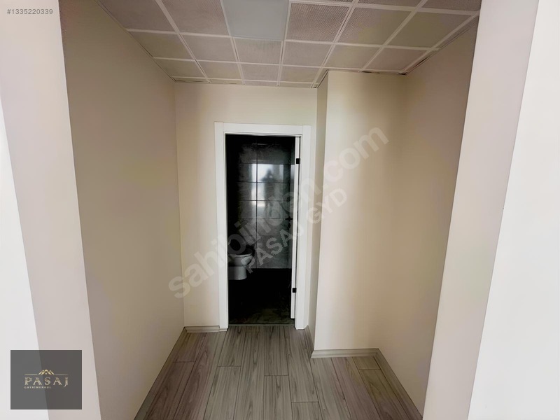 Pasajdan Yakacık Bulvar Cepheli Geniş Yaşam Alanı 3+1 Kiralık — fotoğraf 31