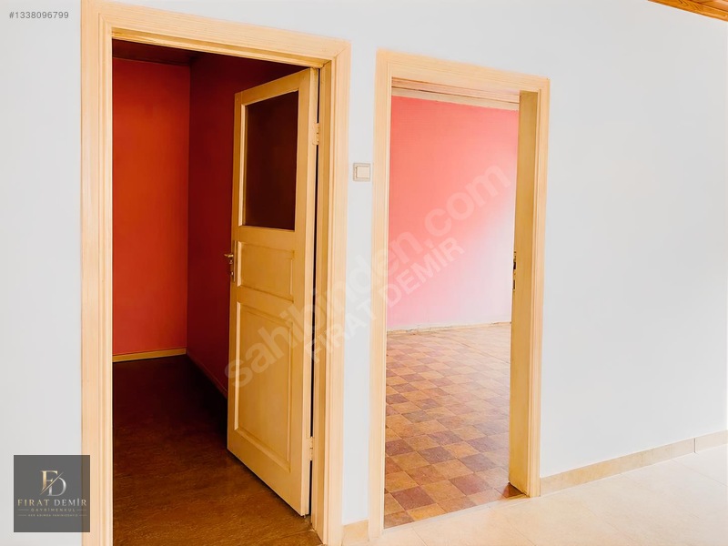Adapazarı Kaymakamlık Yakını 108 M² Ticari Arsa — fotoğraf 7