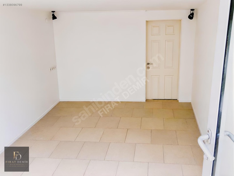 Adapazarı Kaymakamlık Yakını 108 M² Ticari Arsa — fotoğraf 10