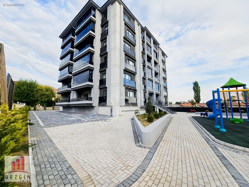 Çevre Yolu Yakını Grey Suıt Sitesi İçerisinde Full Yapılı Lux