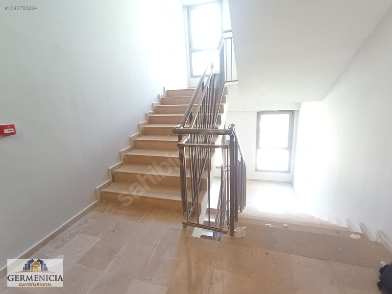 Germenıcıa'dan Güneşevler Toki'de 3+1 Kiralık Daire — fotoğraf 4
