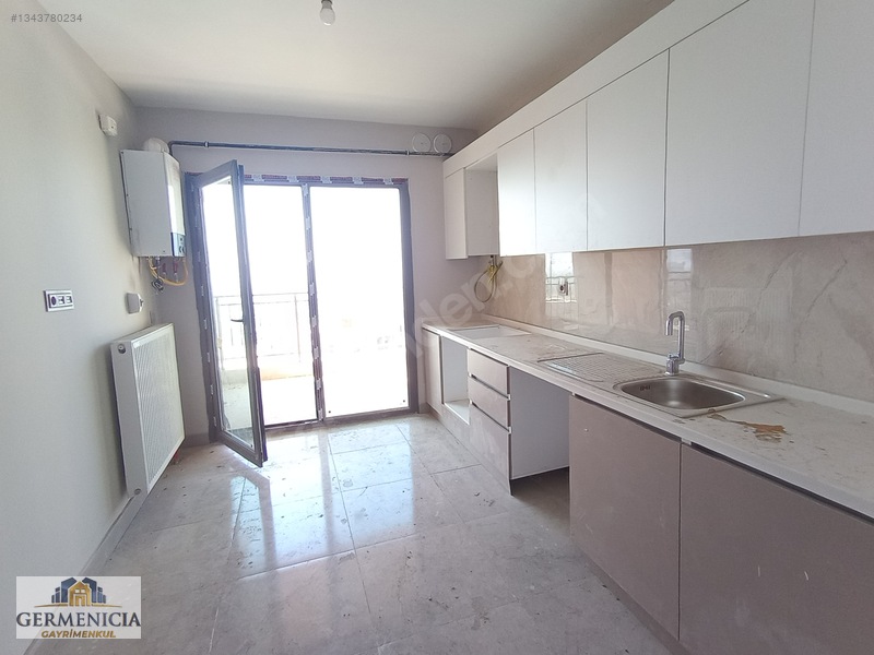 Germenıcıa'dan Güneşevler Toki'de 3+1 Kiralık Daire — fotoğraf 19