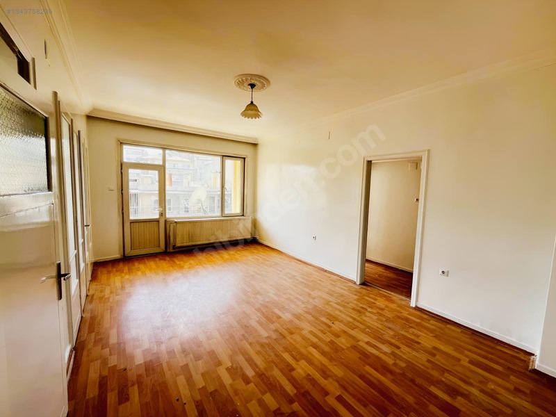 Kolejtepe Merkezi Ulaşım Kolaylığı Olan 4+1 Krediye Uygun Daire — fotoğraf 7