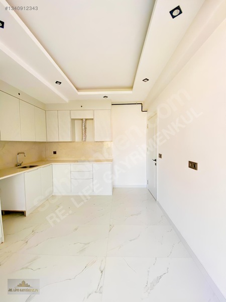 Denizli Gümüşçay'da Cadde Üzeri 2+1 Lüks Daire (120m²) — fotoğraf 3