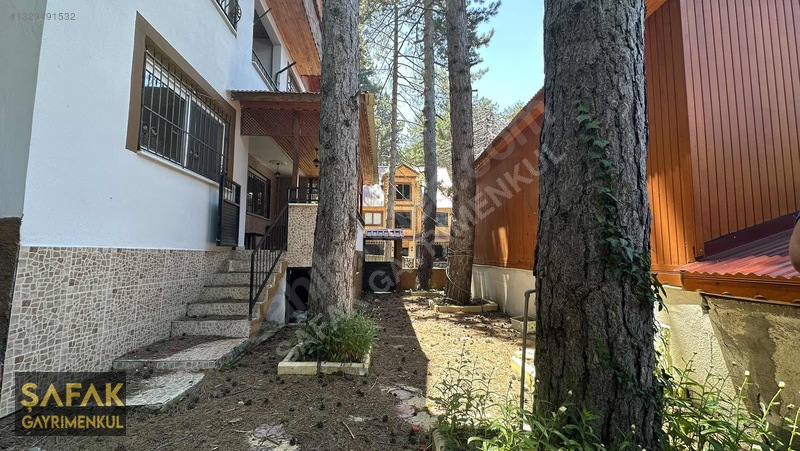 Şafak-zorkun Yaylası Ceyhanlılar Mevkii Satılık Tripleks Villa — fotoğraf 2
