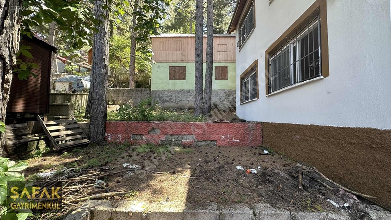 Şafak-zorkun Yaylası Ceyhanlılar Mevkii Satılık Tripleks Villa — fotoğraf 3