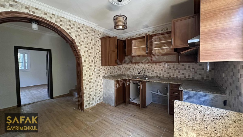 Şafak-zorkun Yaylası Ceyhanlılar Mevkii Satılık Tripleks Villa — fotoğraf 9