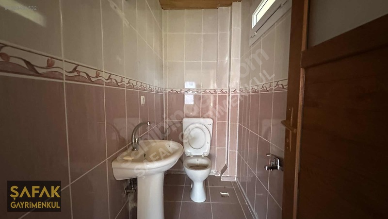 Şafak-zorkun Yaylası Ceyhanlılar Mevkii Satılık Tripleks Villa — fotoğraf 24