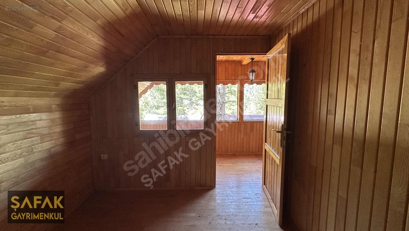 Şafak-zorkun Yaylası Ceyhanlılar Mevkii Satılık Tripleks Villa — fotoğraf 26